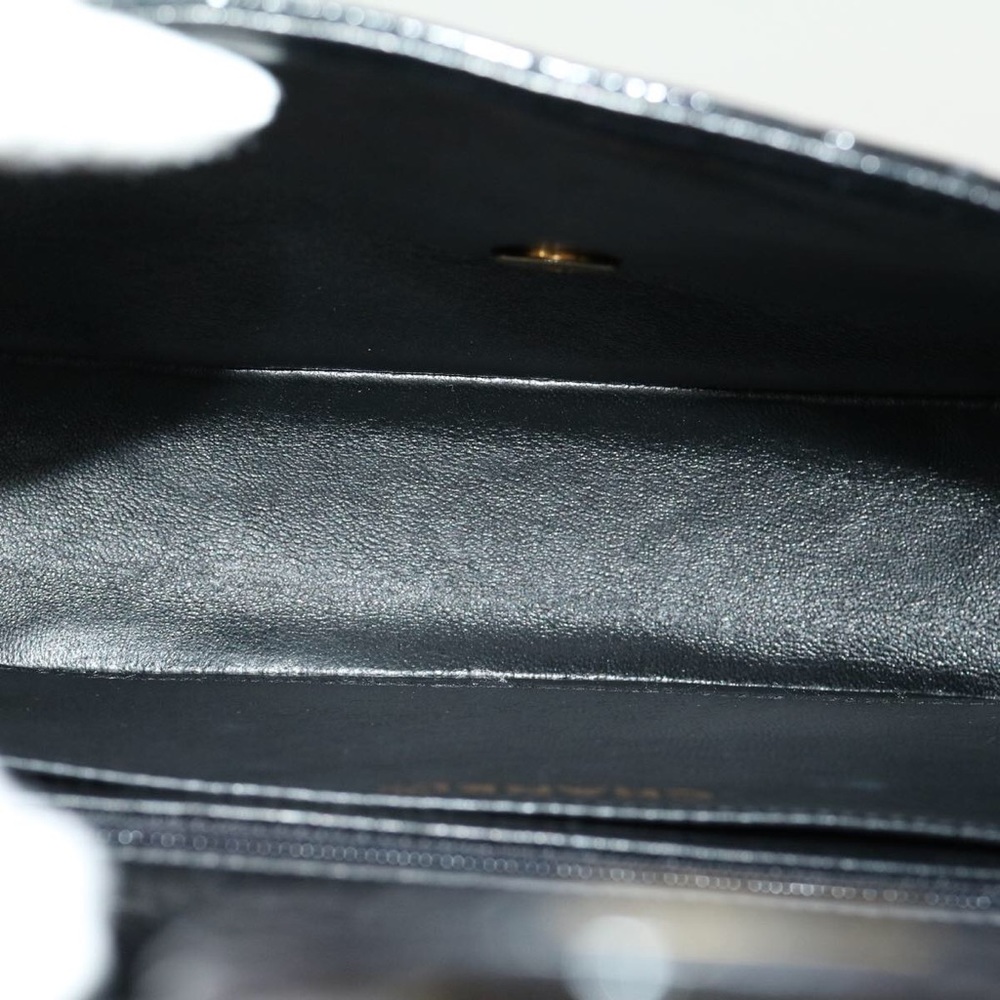 Chanel Bag - Picture 6 of 10